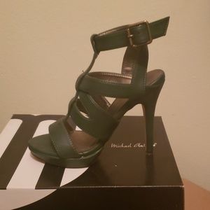 Reel Hunter Stilettos